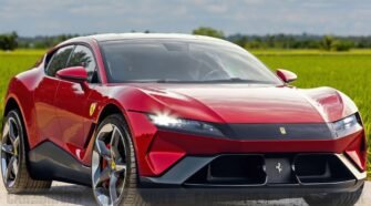 فيراري تقترب من الكشف عن أول سيارة كهربائية بالكامل في تاريخها: حقبة جديدة من الأداء الإيطالي