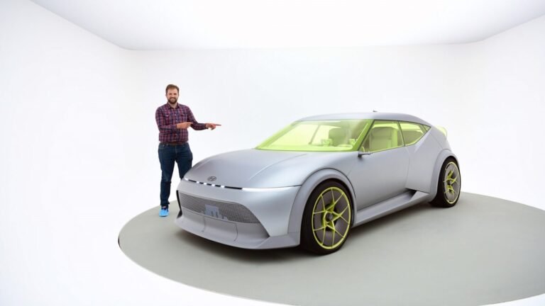 هيونداي IONIQ 3 تُعرض تلميحيًا قبل العرض العالمي في 20 أبريل