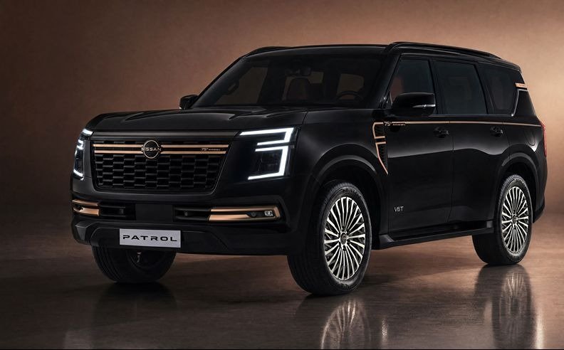 نيسان باترول 75th Anniversary Edition من زاوية أمامية مع تفاصيل Copper Gold