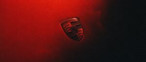 الصورة التشويقية الرسمية لمشروع Porsche Mission S قبل الكشف