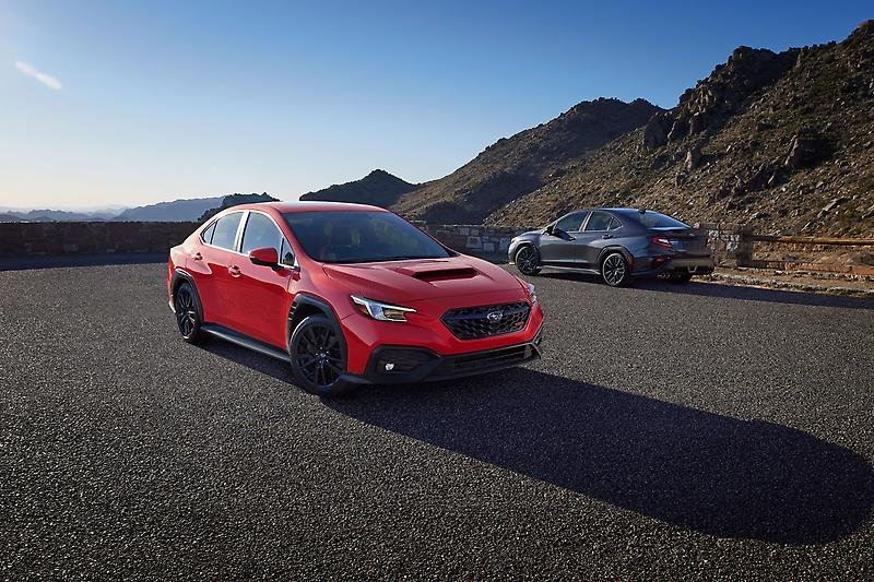 Subaru WRX الحالية من الأمام بزاوية ثلاثة أرباع كاملة، صورة مرجعية وليست النسخة اليابانية الجديدة