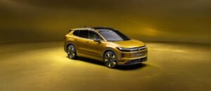 سيارة فولكس واجن ID. Tiguan الكهربائية الجديدة في لقطة استوديو رسمية